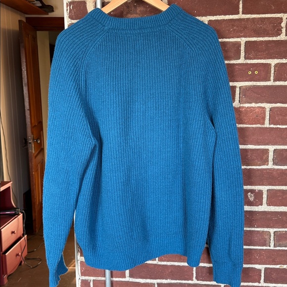 Lands’ End Men's Blue Sweater cotton & wool blend - Picture 2 of 4